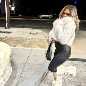 Womens fur jacket cream white grey